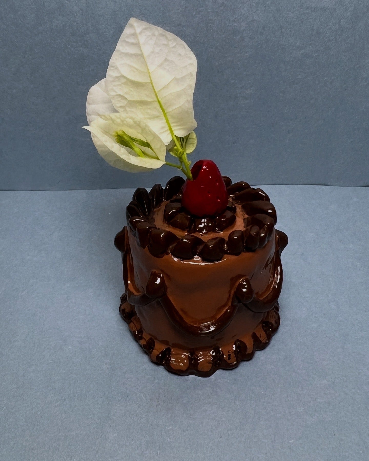 Cake Vase